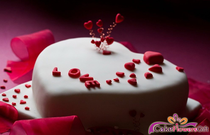 Say I Love You with Romantic Birthday Cake Ideas for Husband