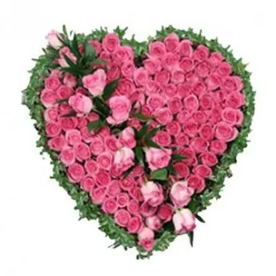 Pink Roses Heart Arrangement