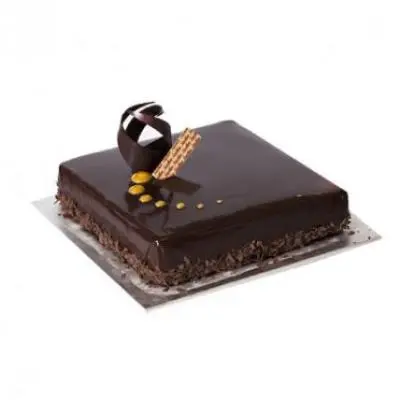 Chocolate Truffle Cake Square Chocolate Truffle Cake Square
