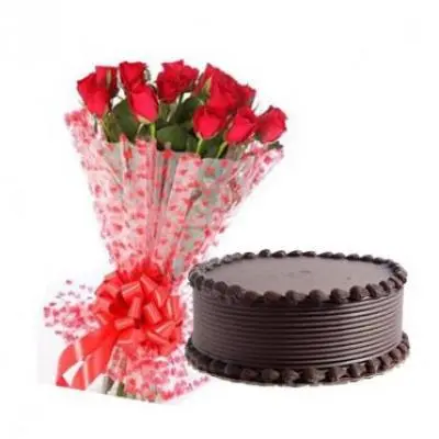 Red Roses With Chocolate Cake