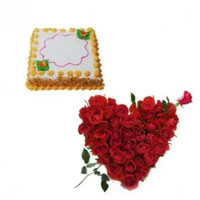 Roses Heart With Square Butter Scotch Cake