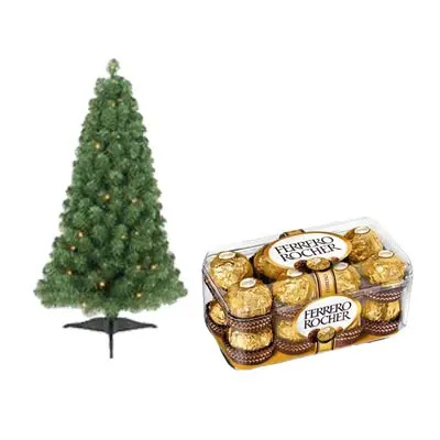 Christmas Tree With Ferrero Rocher Christmas Tree With Ferrero Rocher