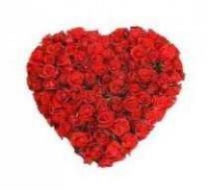 Red Roses Heart Arrangement Red Roses Heart Arrangement