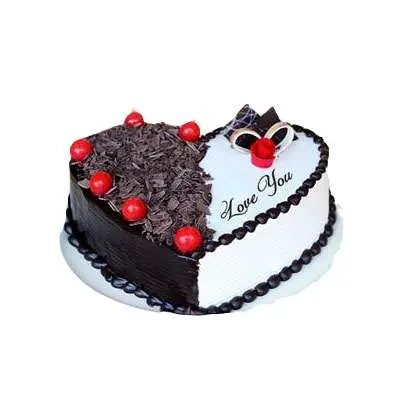 Heart shaped Black Forest Vanilla Cake Half Kg