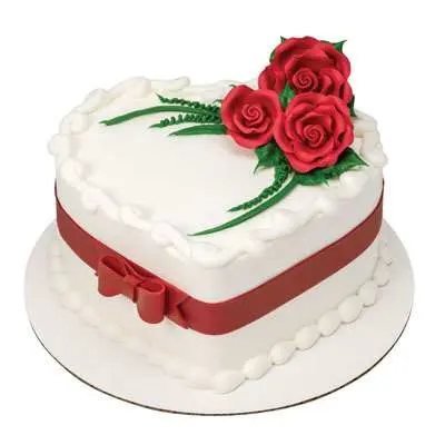 Roses Heart Shape Designer Cake